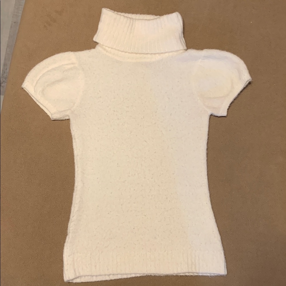 Cream Turtleneck Short Sleeve Sweater